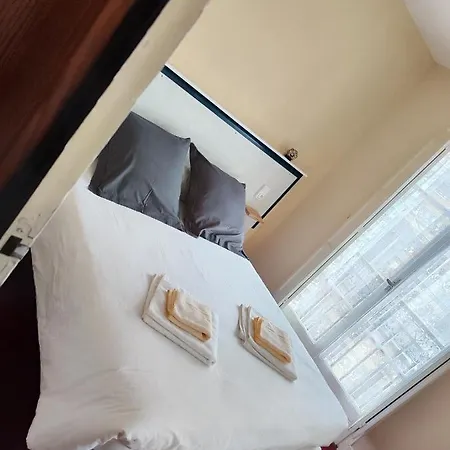 Otel Du Rocher